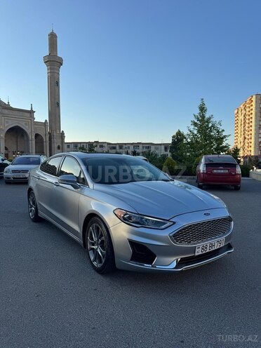 Ford Fusion (North America)-2