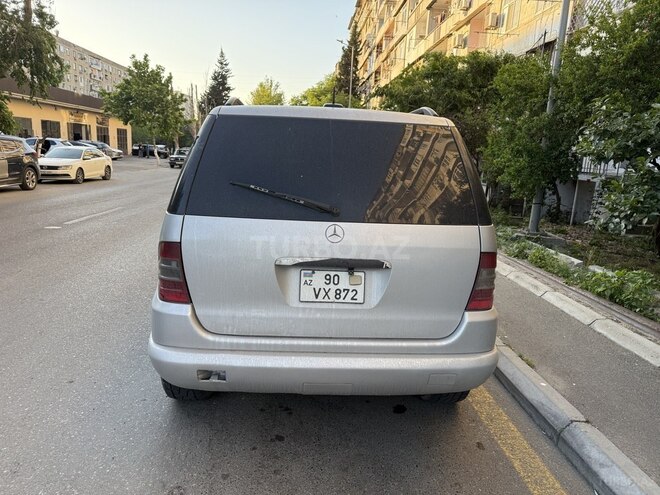 Mercedes ML 430 4MATIC-2