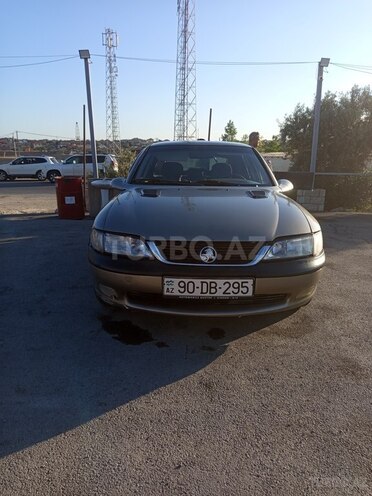 Opel Vectra-3