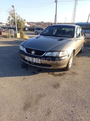 Opel Vectra-14