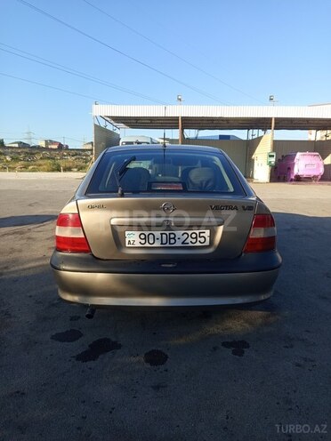 Opel Vectra-5