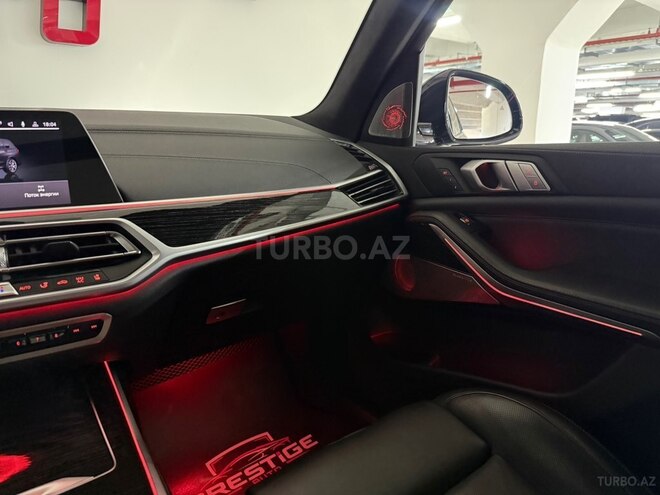 BMW X7-22