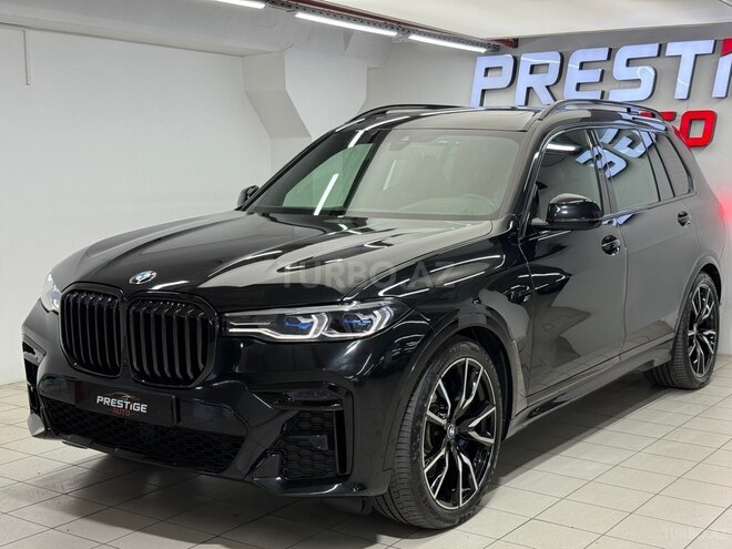 BMW X7-1