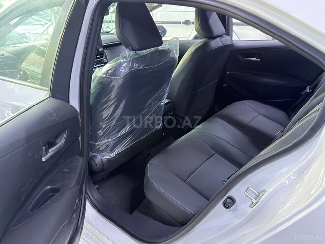 Toyota Corolla-10