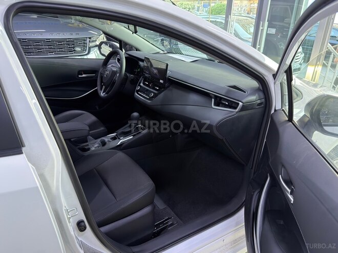 Toyota Corolla-8