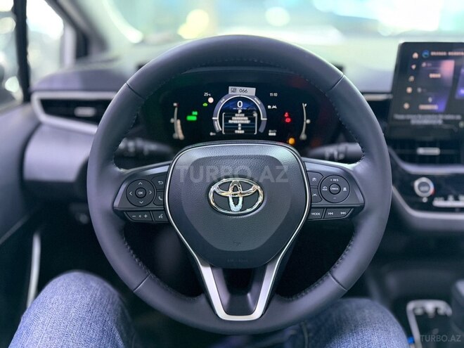 Toyota Corolla-13