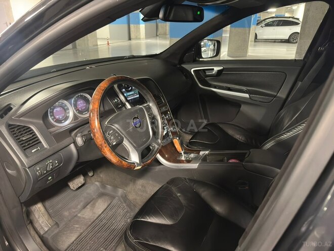 Volvo XC60-7