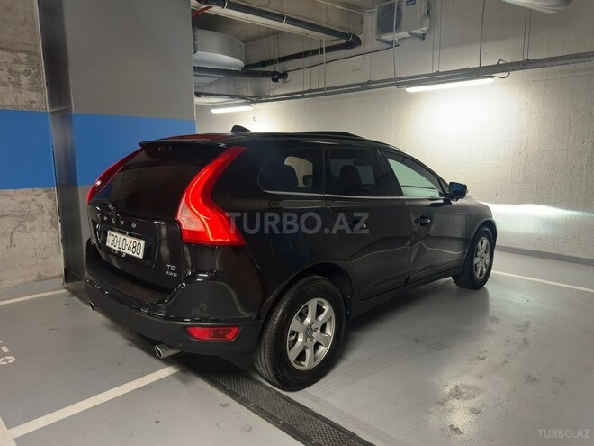 Volvo XC60-6