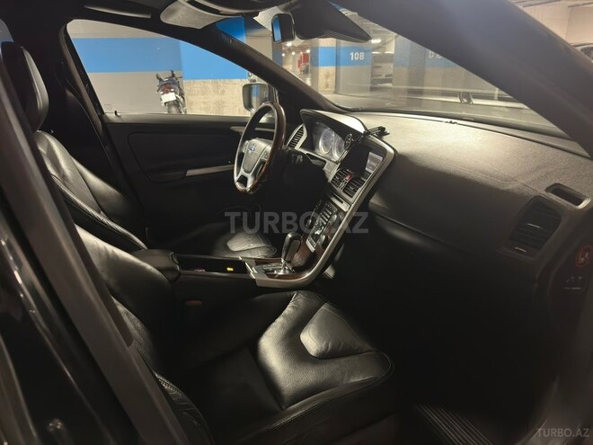 Volvo XC60-9