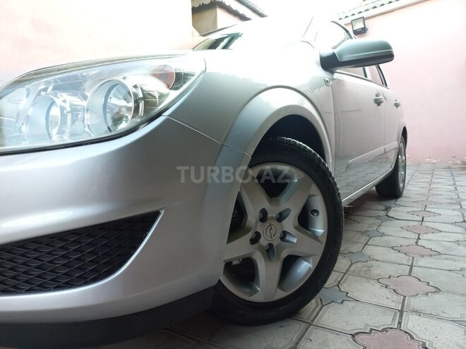 Opel Astra-2
