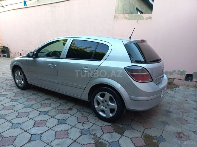 Opel Astra-8