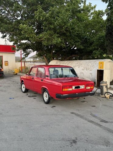 LADA (VAZ) 2107-2