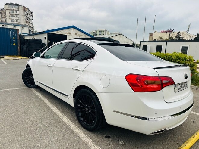Kia Cadenza-6