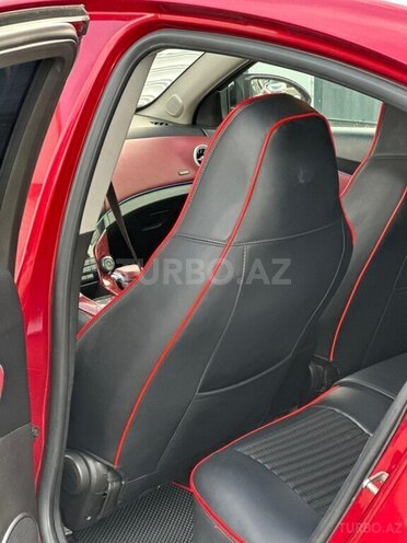 Chevrolet Cruze-9