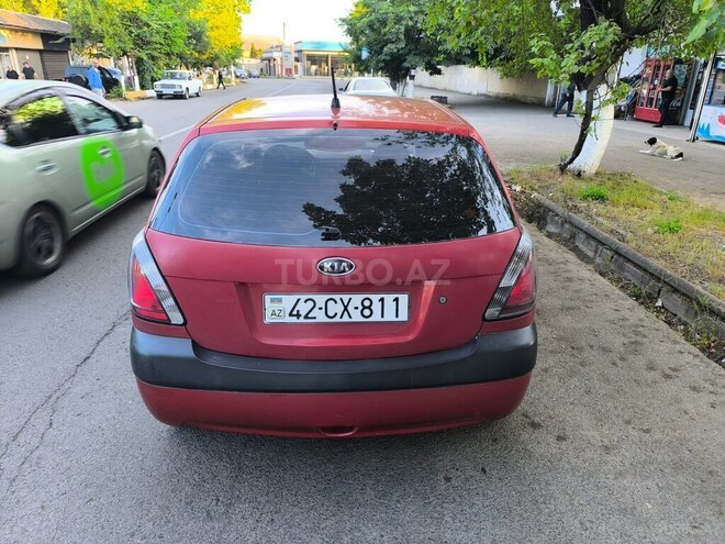 Kia Rio-2