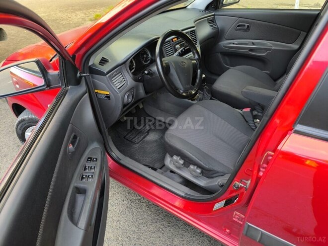 Kia Rio-8