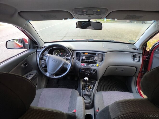 Kia Rio-6
