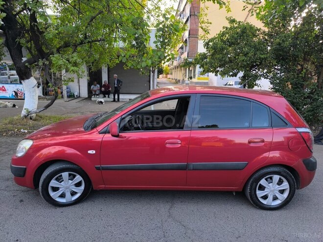Kia Rio-9