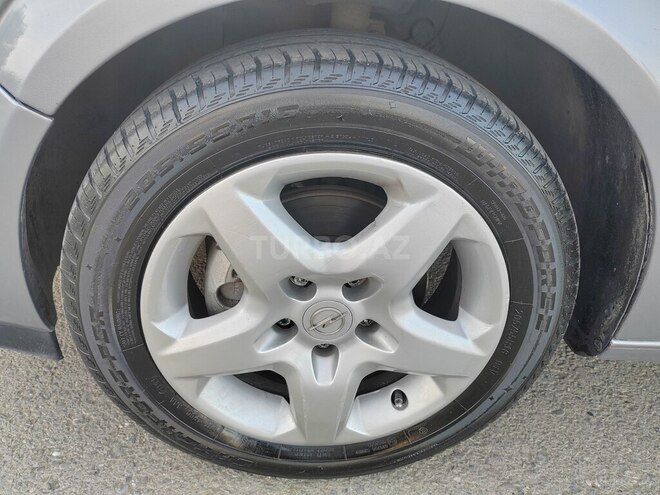 Opel Astra-11