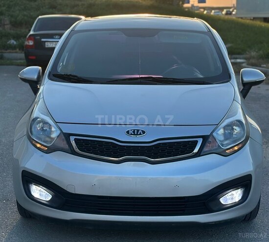 Kia Rio-1