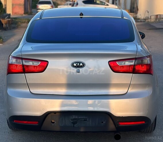 Kia Rio-2