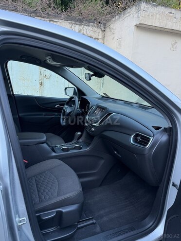 Chevrolet Equinox-11