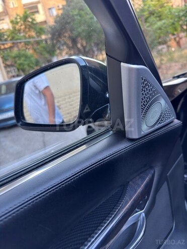 BMW 740-2