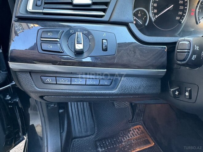 BMW 740-8