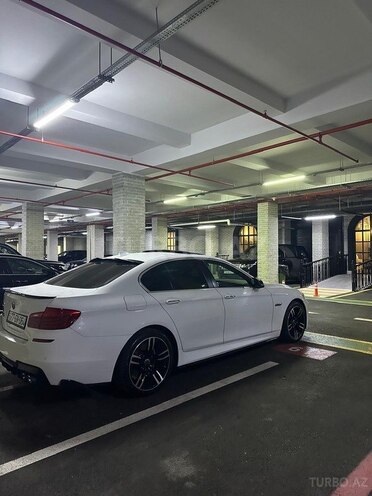 BMW 528-3