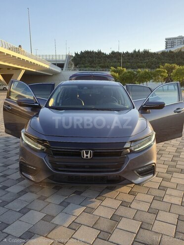 Honda Insight-5