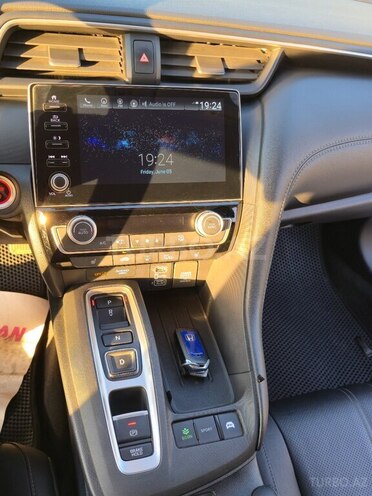 Honda Insight-9