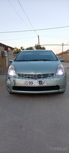 Toyota Prius-2