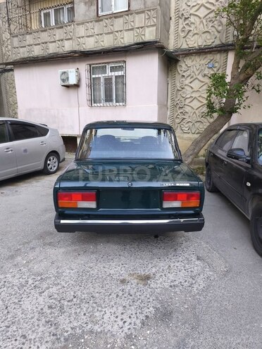 LADA (VAZ) 2107-2