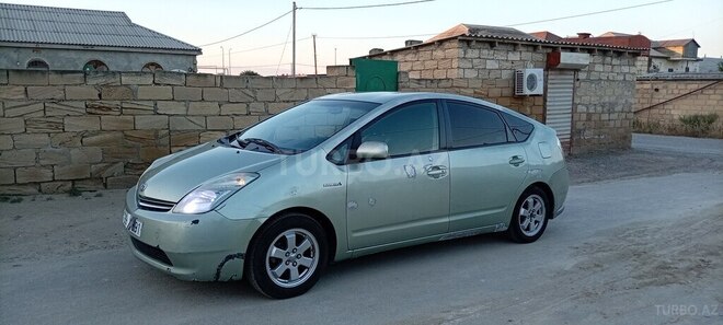 Toyota Prius-3