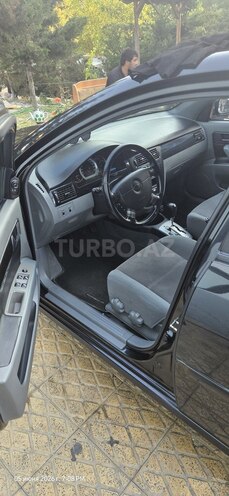 Chevrolet Lacetti-13