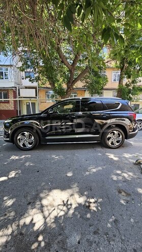 Hyundai Santa Fe-4
