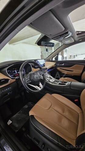 Hyundai Santa Fe-13