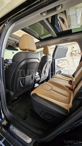 Hyundai Santa Fe-17