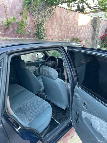 Daewoo Nexia-7