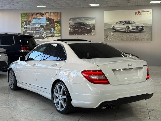 Mercedes C 250-10