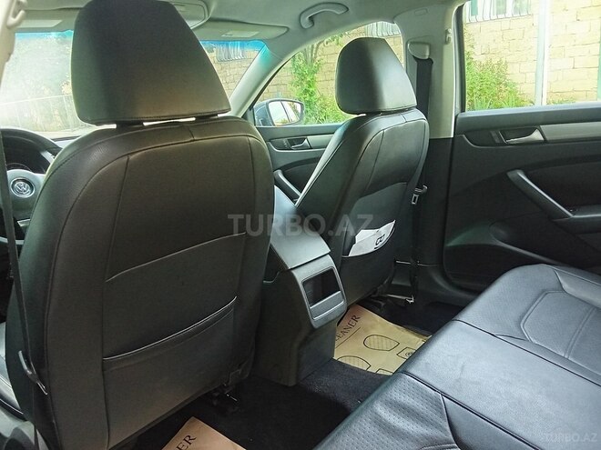 Volkswagen Passat (North America)-8