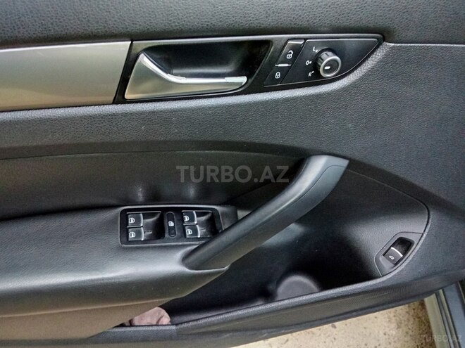 Volkswagen Passat (North America)-15