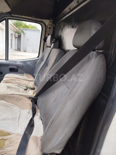 Ford Transit-7