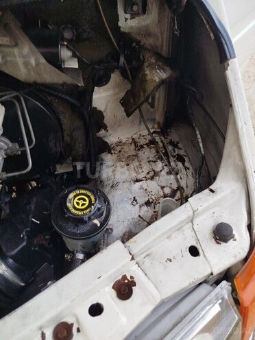 Ford Transit-14