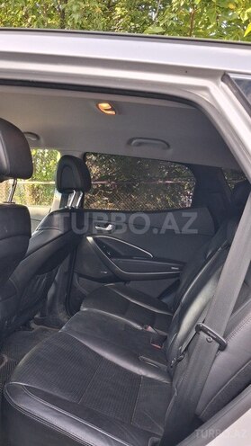 Hyundai Santa Fe-3