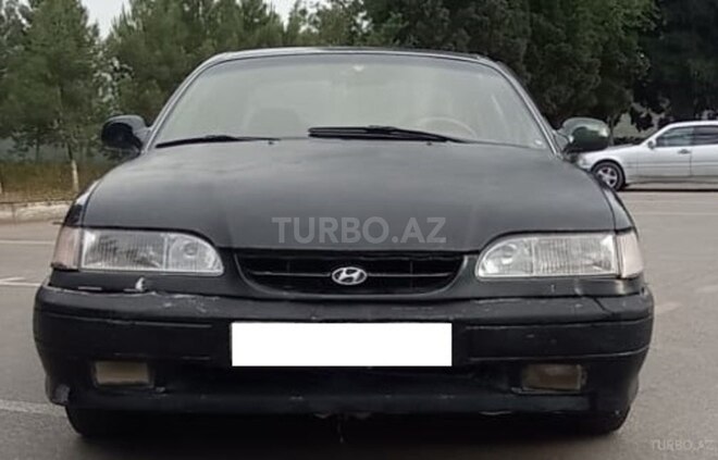 Hyundai Sonata-1