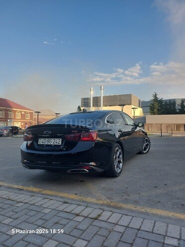 Chevrolet Malibu-8