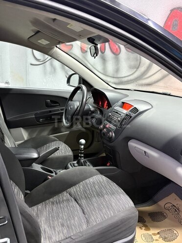 Kia Ceed-8