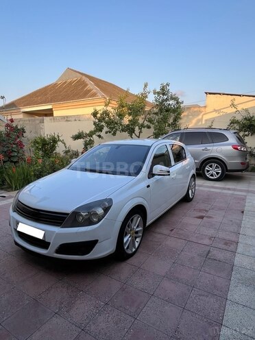 Opel Astra-2