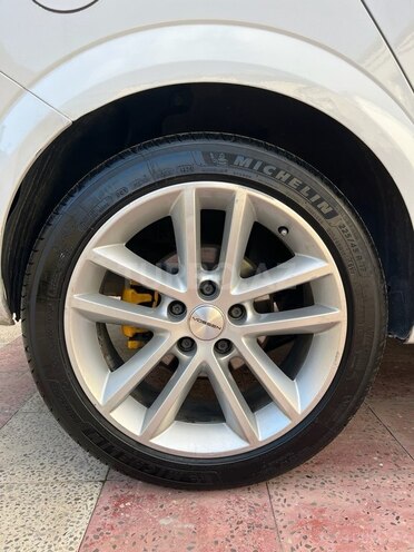 Opel Astra-10
